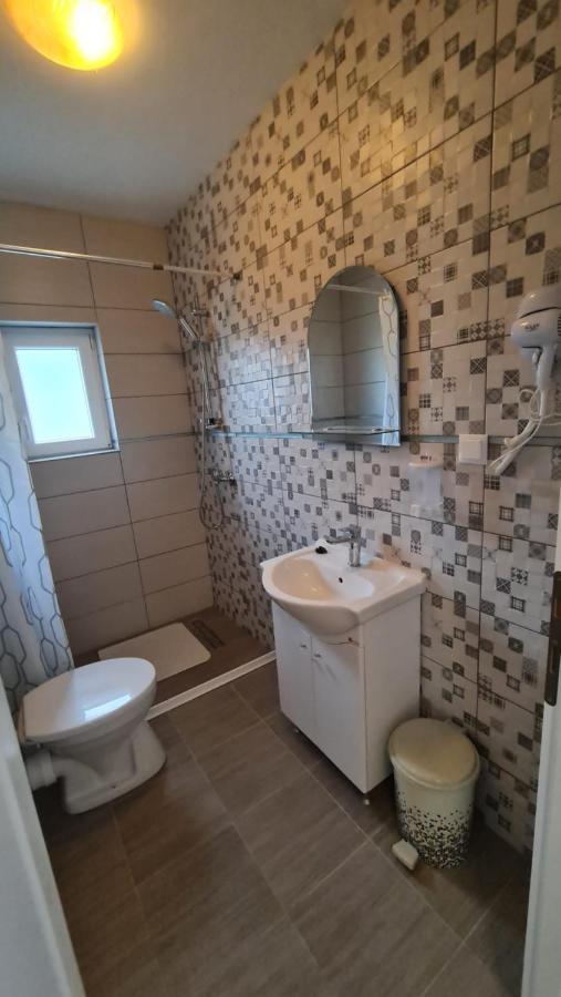 ホテル Casa Anne Băile Herculane エクステリア 写真