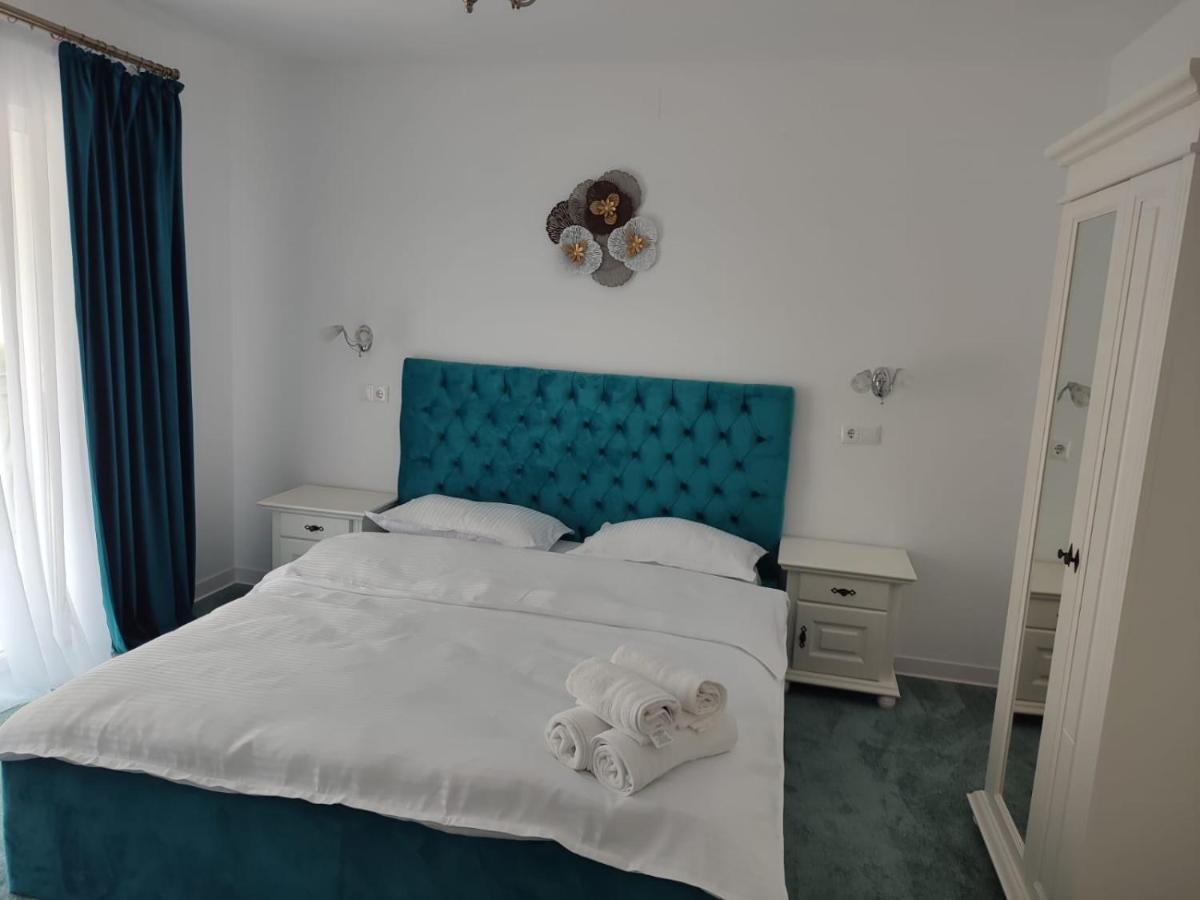ホテル Casa Anne Băile Herculane エクステリア 写真